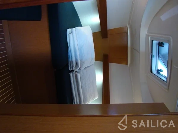 Bavaria 36 Cruiser - Yacht Charter Sailica
