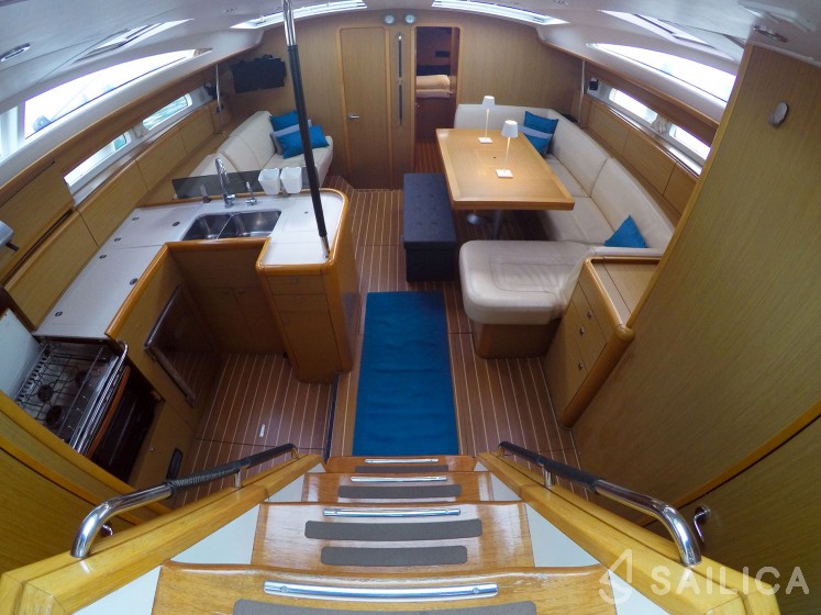Jeanneau 53 - Yacht Charter Sailica