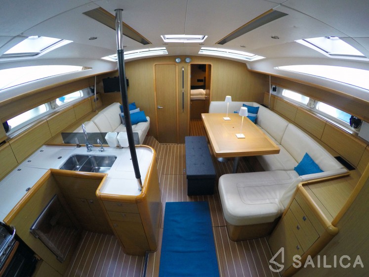 Jeanneau 53 - Yacht Charter Sailica