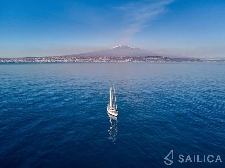 Gallian 17 M - Yacht Charter Sailica