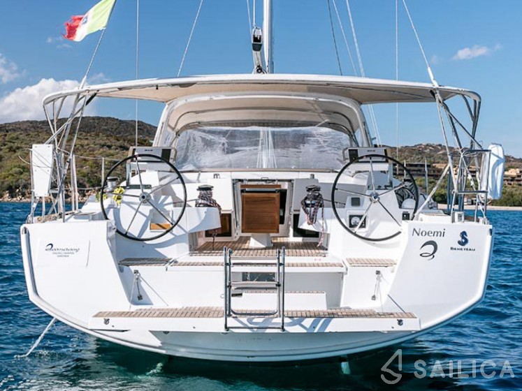 Oceanis 55 - Yacht Charter Sailica
