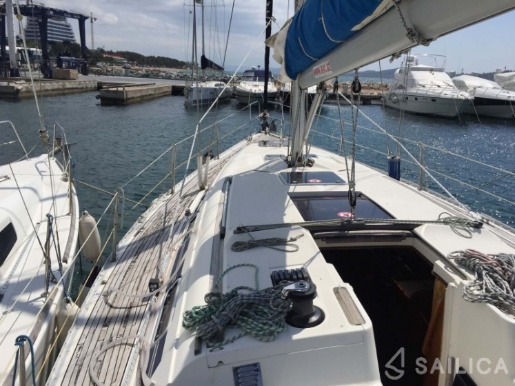 Elan 431 - Yacht Charter Sailica
