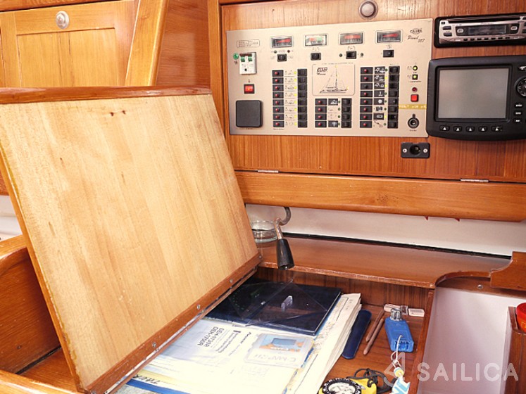 Elan 431 - Yacht Charter Sailica