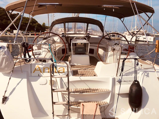 Jeanneau 53 - Yacht Charter Sailica