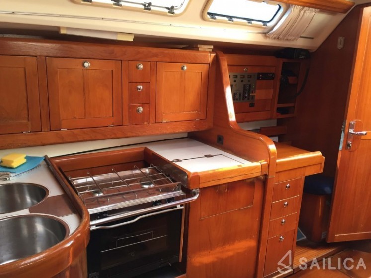 Elan 431 - Yacht Charter Sailica