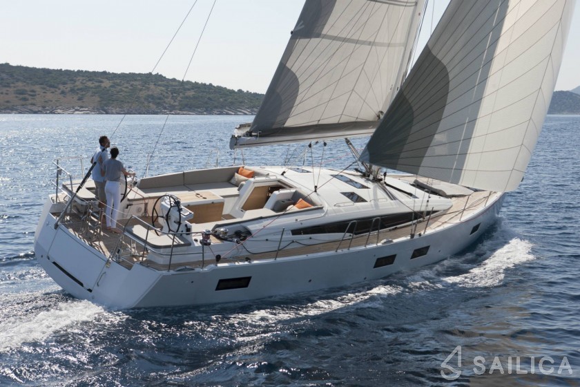 Jeanneau 54 - Yacht Charter Sailica