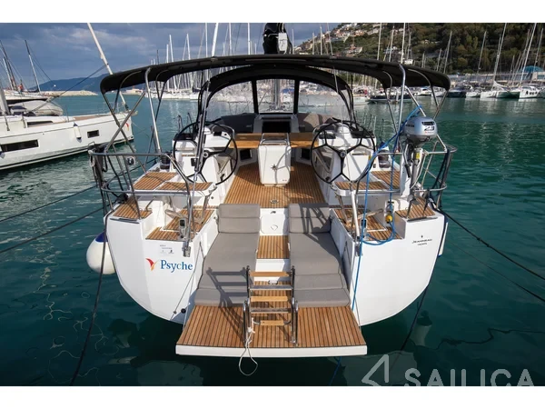 Jeanneau 54 - Yacht Charter Sailica