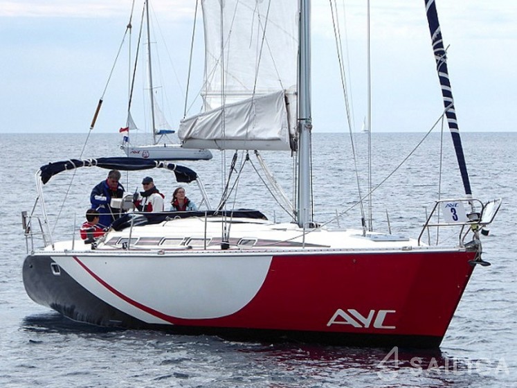 Elan 431 - Yacht Charter Sailica