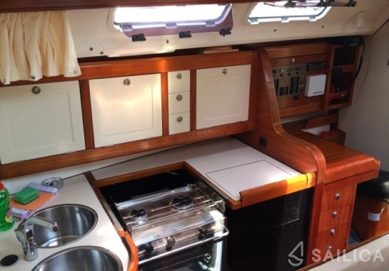 Elan 431 - Yacht Charter Sailica