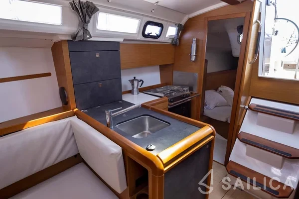 Sun Odyssey 349 - Yacht Charter Sailica