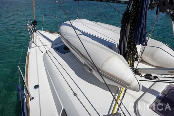 Sun Odyssey 349 - Yacht Charter Sailica