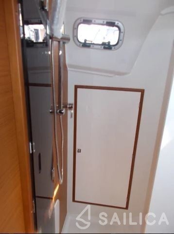 Sun Odyssey 349 - Yacht Charter Sailica