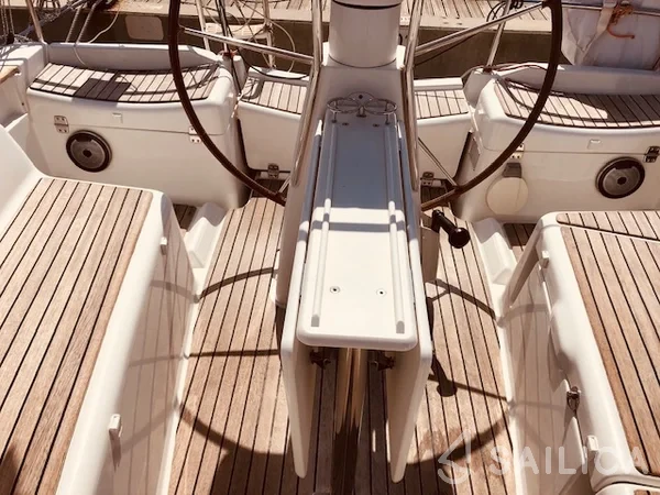 Sun Odyssey 36i - Yacht Charter Sailica