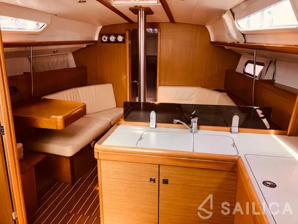 Sun Odyssey 36i - Yacht Charter Sailica
