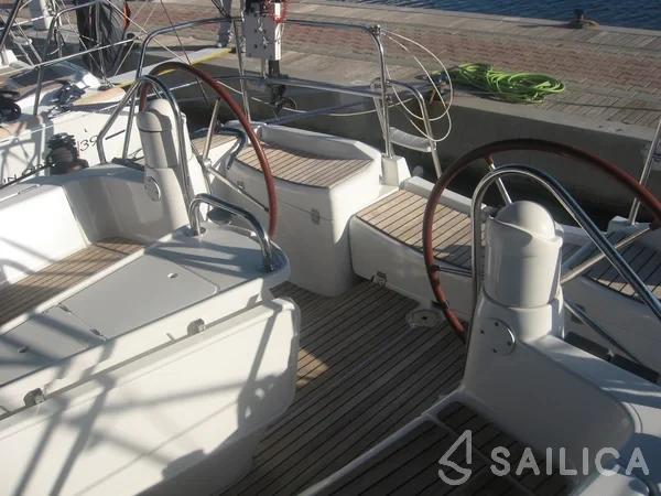 Sun Odyssey 39i - Yacht Charter Sailica