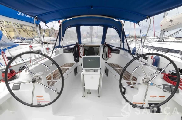 Sun Odyssey 409 - Yacht Charter Sailica