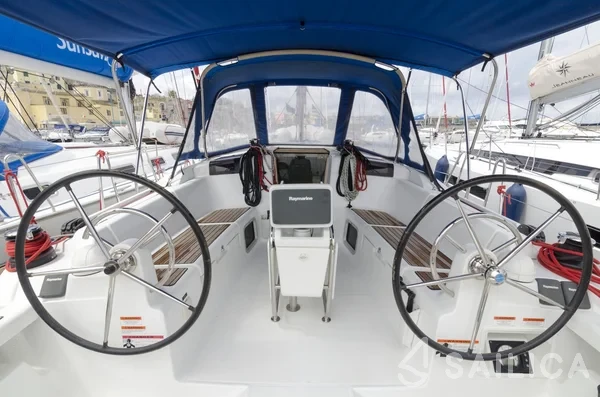 Sun Odyssey 409 - Yacht Charter Sailica