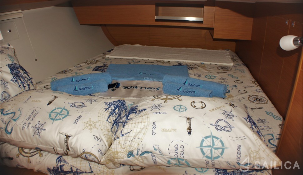 Dufour 430 - Yacht Charter Sailica