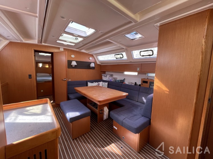 Bavaria 46 Cruiser - Yacht Charter Sailica