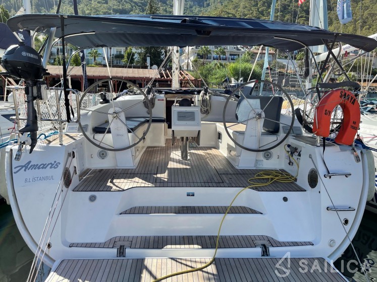 Bavaria 46 Cruiser - Yacht Charter Sailica