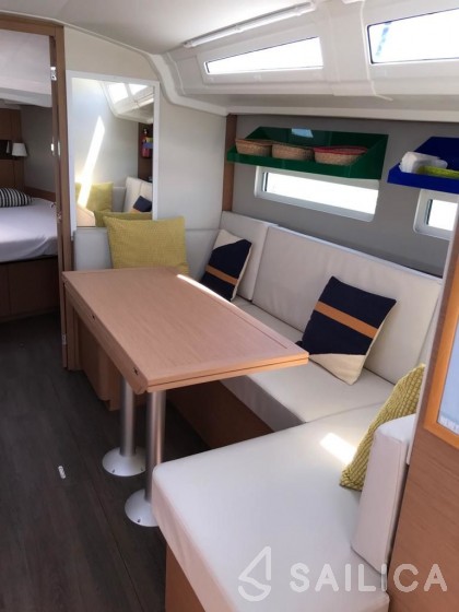 Sun Odyssey 410 - Yacht Charter Sailica