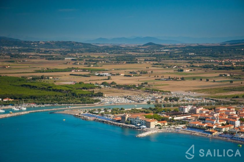 Sun Odyssey 410 - Yacht Charter Sailica