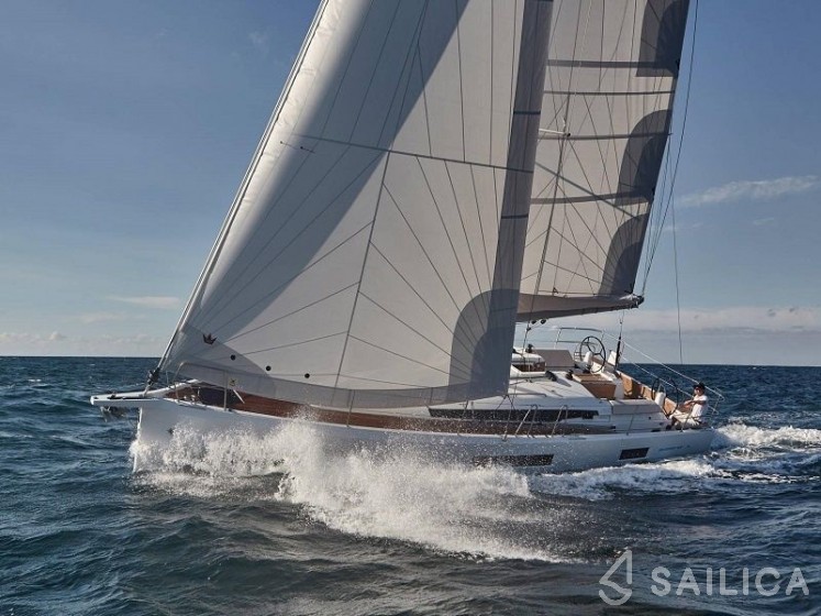 Sun Odyssey 440 - Yacht Charter Sailica