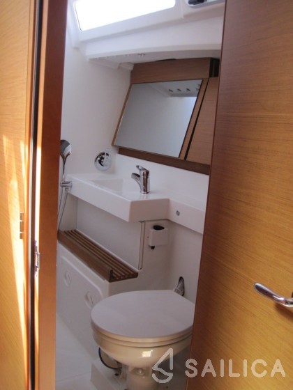 Sun Odyssey 440 - Yacht Charter Sailica