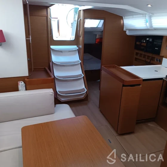 Sun Odyssey 440 - Yacht Charter Sailica