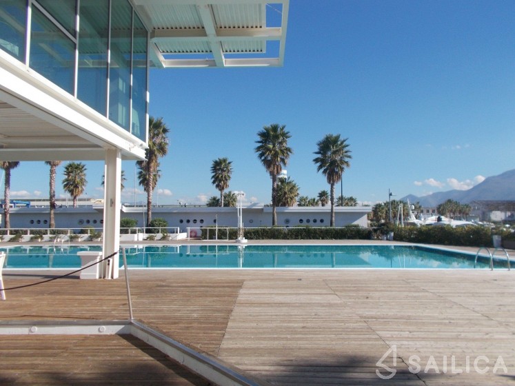 Sun Odyssey 519 - Yacht Charter Sailica