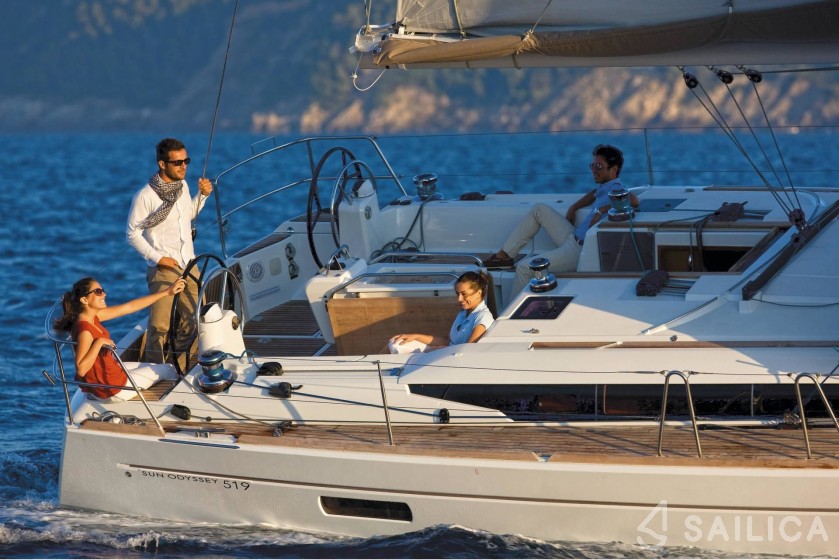 Sun Odyssey 519 - Yacht Charter Sailica