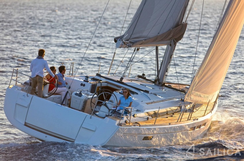 Sun Odyssey 519 - Yacht Charter Sailica