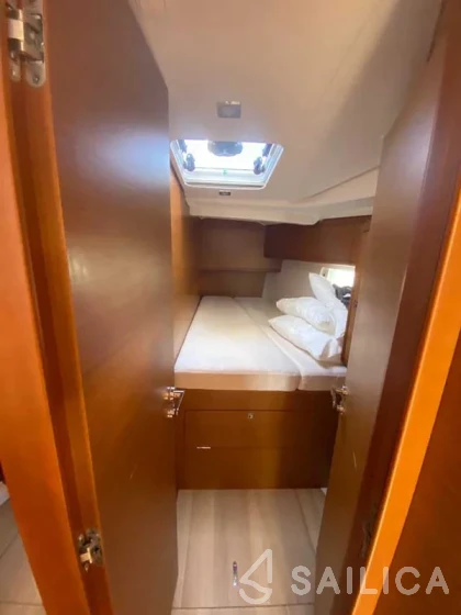 Sun Odyssey 519 - Yacht Charter Sailica