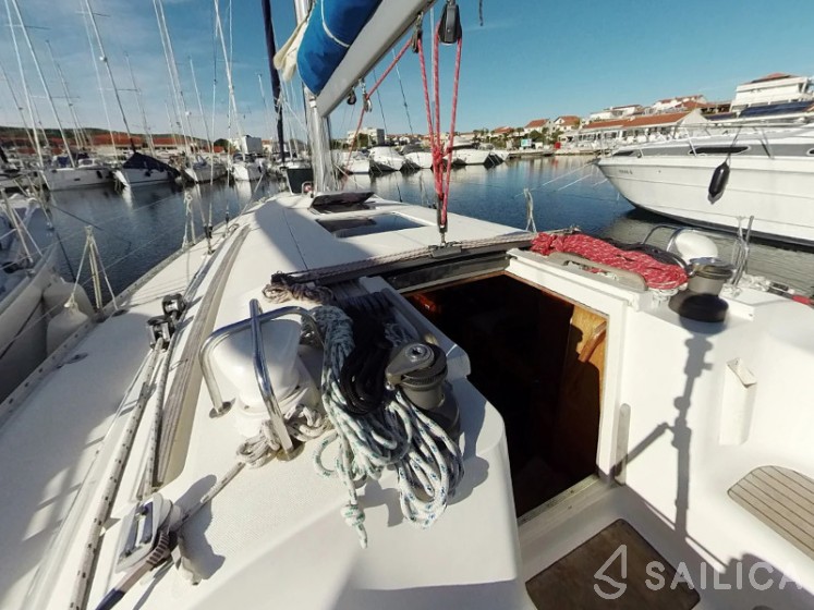 Elan 38 - Yacht Charter Sailica