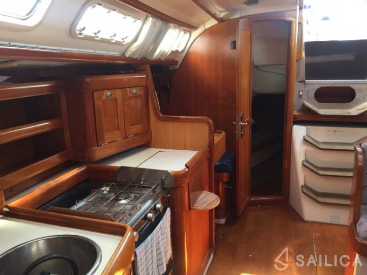 Elan 38 - Yacht Charter Sailica
