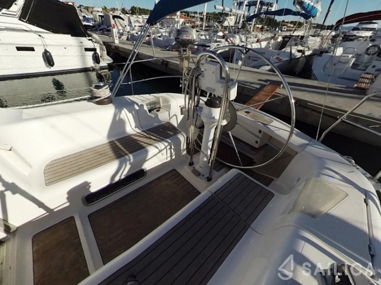 Elan 38 - Yacht Charter Sailica