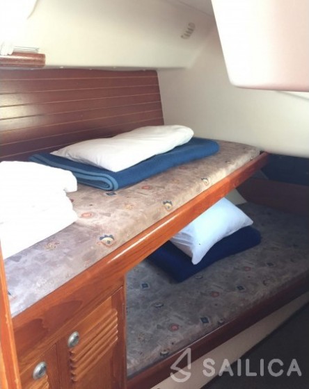 Elan 38 - Yacht Charter Sailica