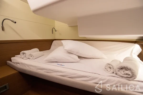 Lagoon 50 - Yacht Charter Sailica