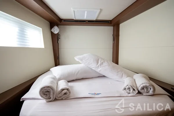 Lagoon 50 - Yacht Charter Sailica