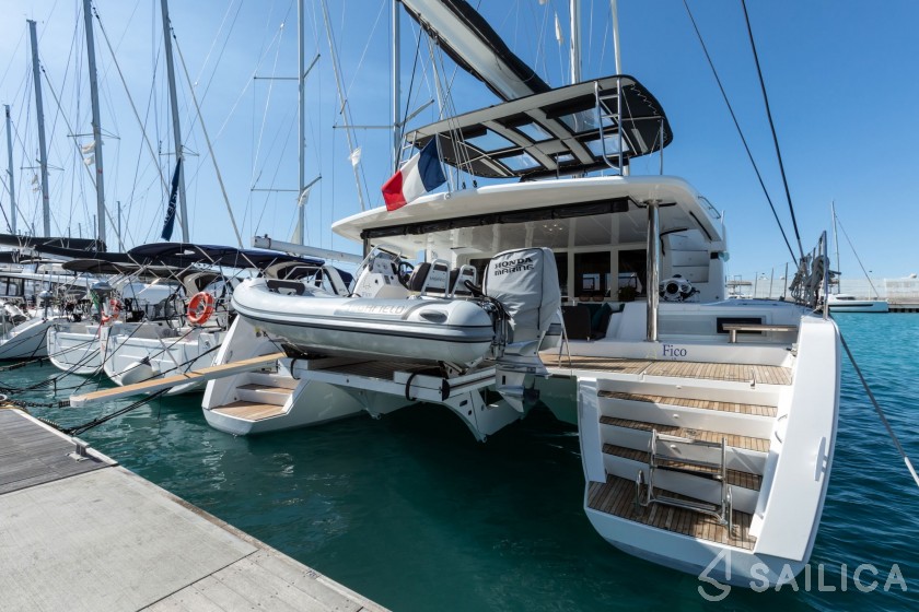 Lagoon 52F - Yacht Charter Sailica