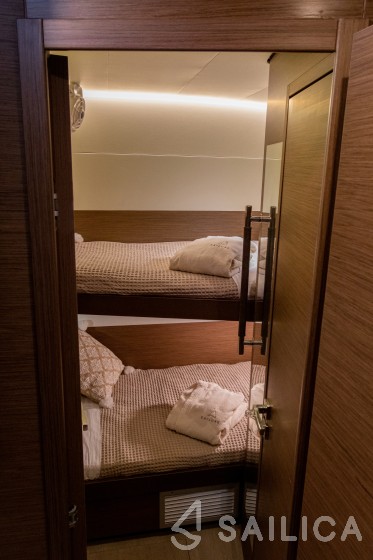 Lagoon 52F - Yacht Charter Sailica
