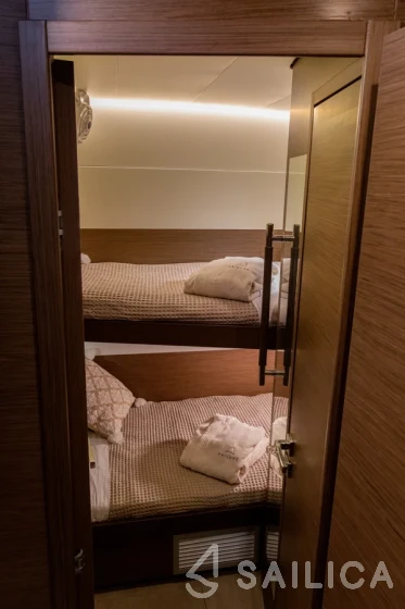 Lagoon 52F - Yacht Charter Sailica