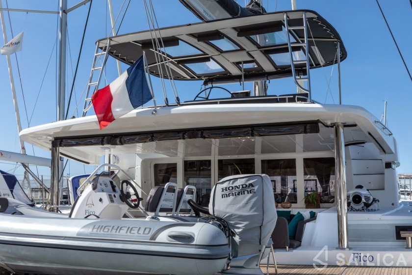 Lagoon 52F - Yacht Charter Sailica