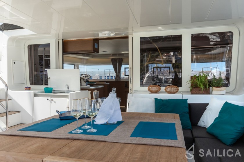 Lagoon 52F - Yacht Charter Sailica