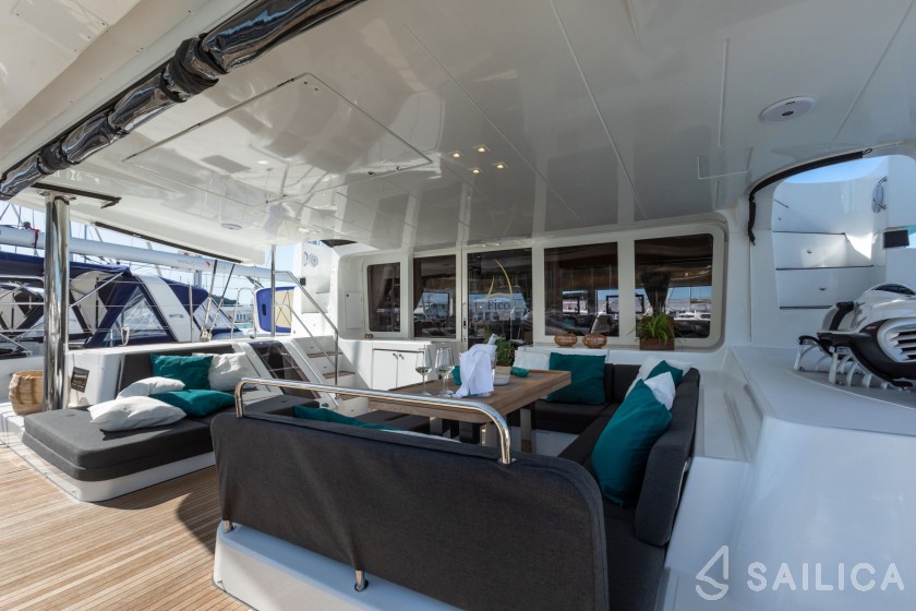 Lagoon 52F - Yacht Charter Sailica