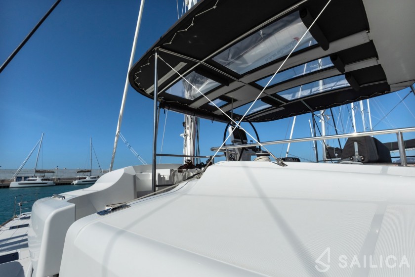 Lagoon 52F - Yacht Charter Sailica