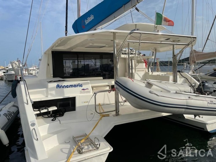 Leopard 40 - Yacht Charter Sailica