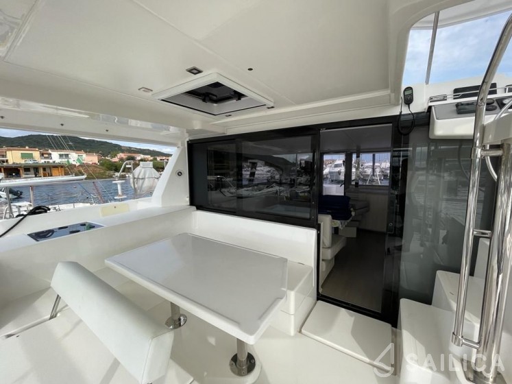 Leopard 40 - Yacht Charter Sailica
