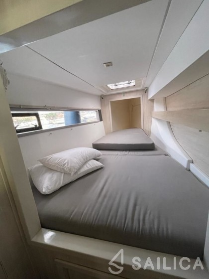 Leopard 40 - Yacht Charter Sailica