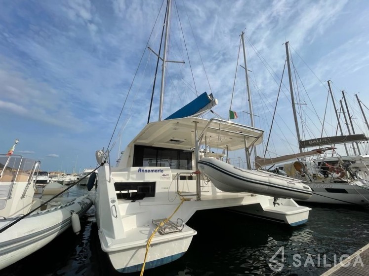 Leopard 40 - Yacht Charter Sailica